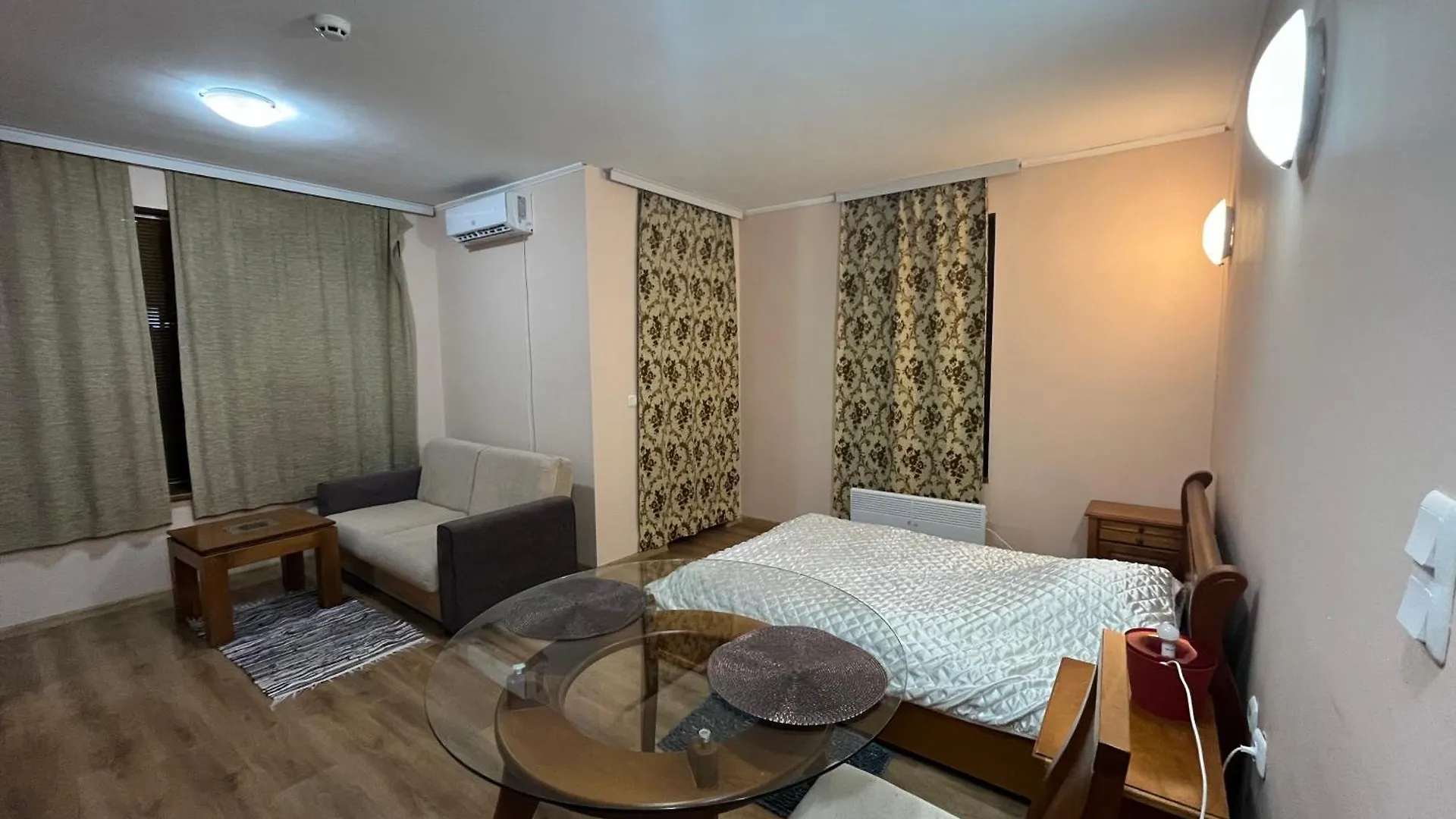 Spacious Studio At Gondola! Fast Wifi, Washer, Ac, Balcony, Quiet Bansko Bulgarien